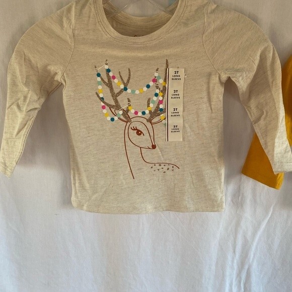 2 Cat & Jack Long Sleeve Shirt NWT Reindeer Heart 2T - Picture 2 of 11